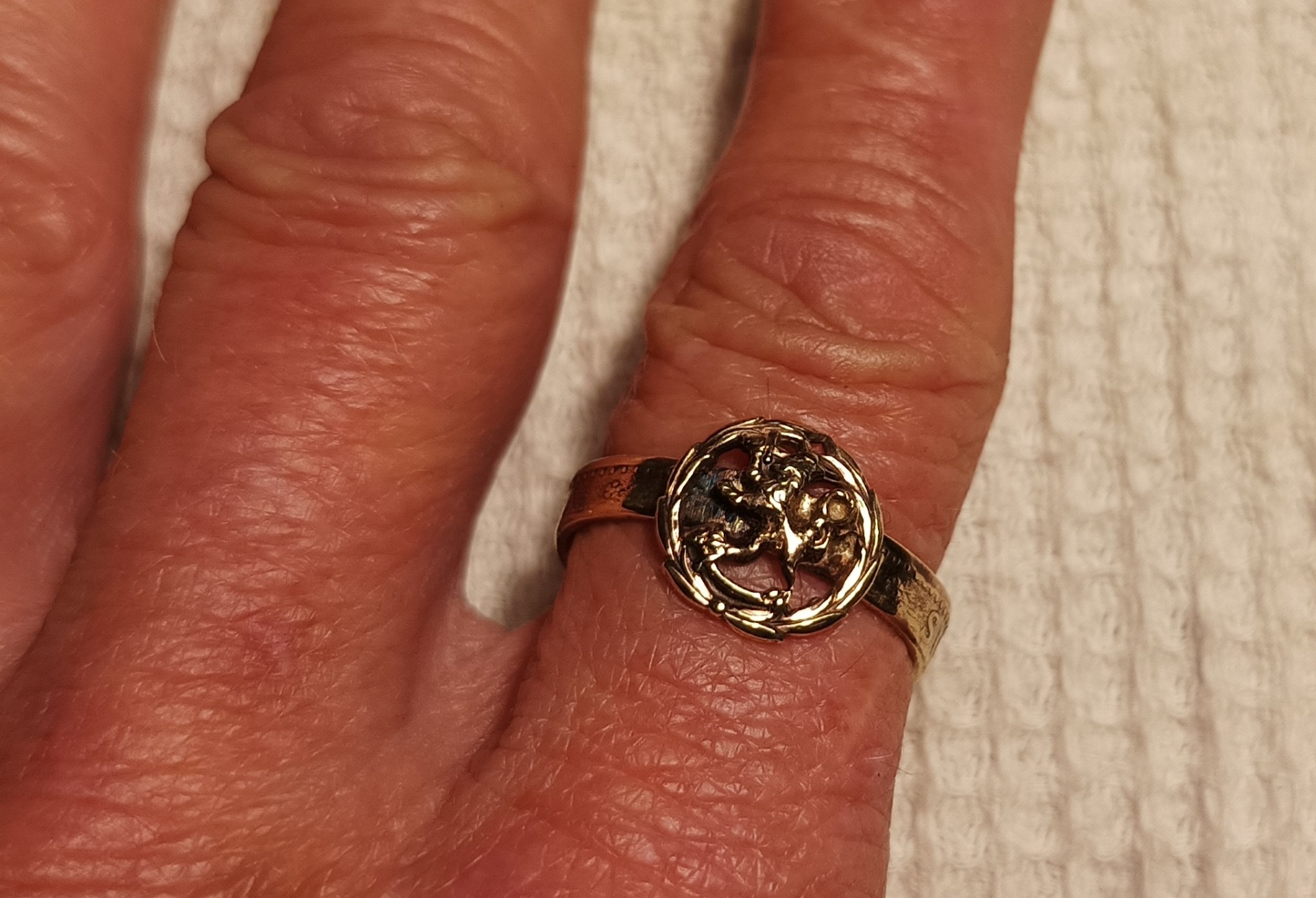 Leijona Kultaa, Sormus 20 Penniä vuodelta 1964, Kullattu