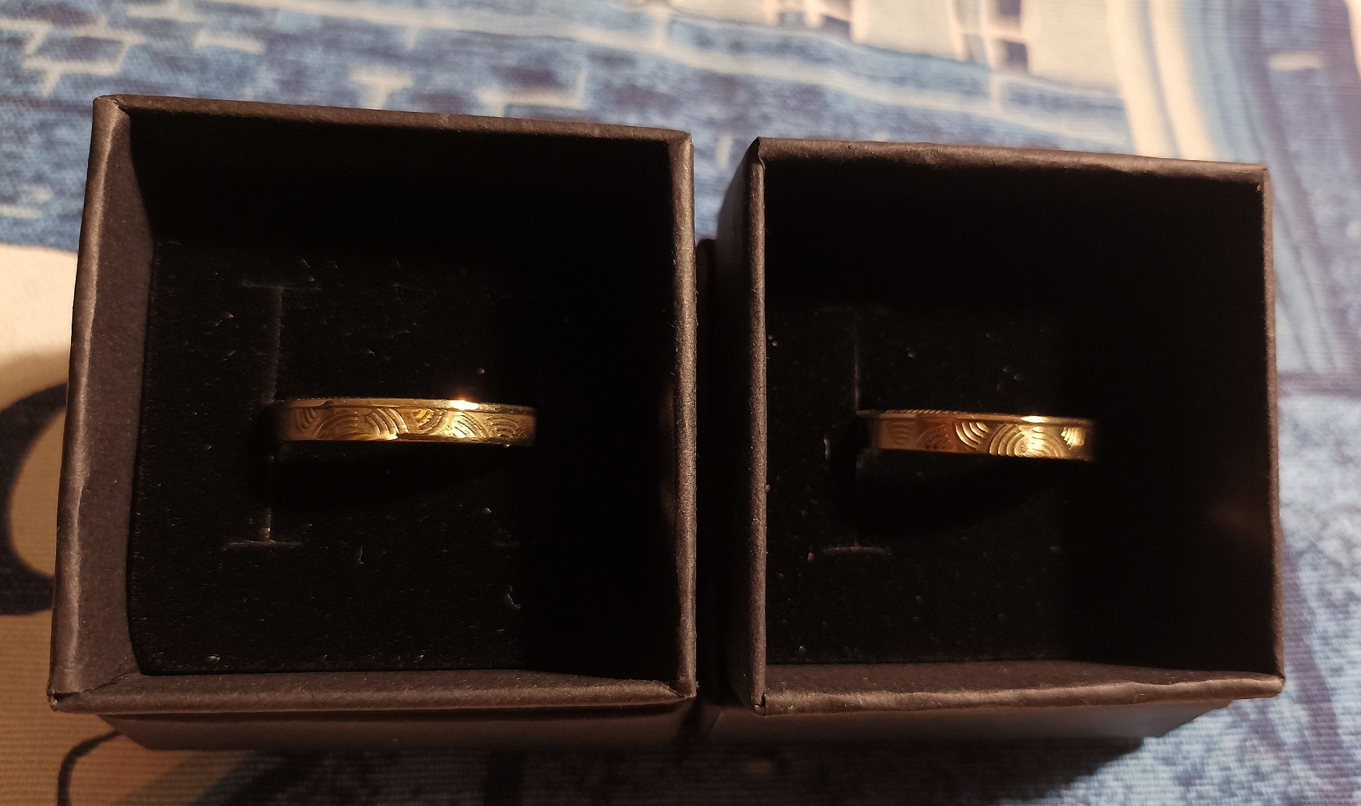 Ulkolaisista Vanhoista Kolikoista Sormuksia/ 50€ + Postikulut